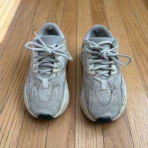 Women’s Yeezy Sneakers